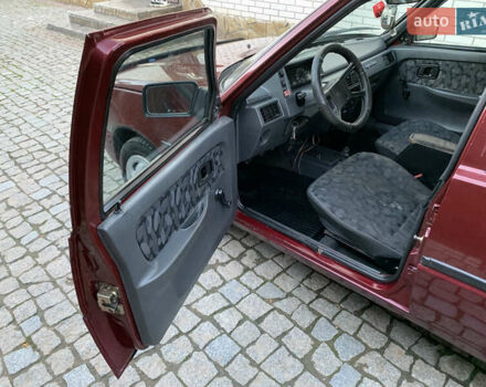 Красный ЗАЗ 1103 Славута, объемом двигателя 1.2 л и пробегом 125 тыс. км за 1250 $, фото 4 на Automoto.ua