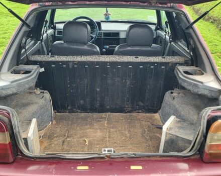 Красный ЗАЗ 1103 Славута, объемом двигателя 1.4 л и пробегом 160 тыс. км за 599 $, фото 9 на Automoto.ua