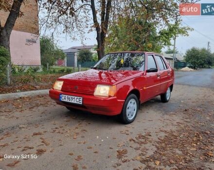 Красный ЗАЗ 1103 Славута, объемом двигателя 1.09 л и пробегом 47 тыс. км за 2100 $, фото 11 на Automoto.ua