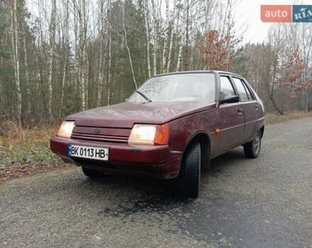 Красный ЗАЗ 1103 Славута, объемом двигателя 1.2 л и пробегом 80 тыс. км за 1400 $, фото 1 на Automoto.ua