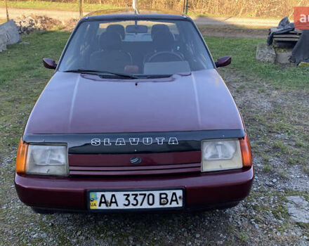 Красный ЗАЗ 1103 Славута, объемом двигателя 1.2 л и пробегом 166 тыс. км за 1350 $, фото 4 на Automoto.ua