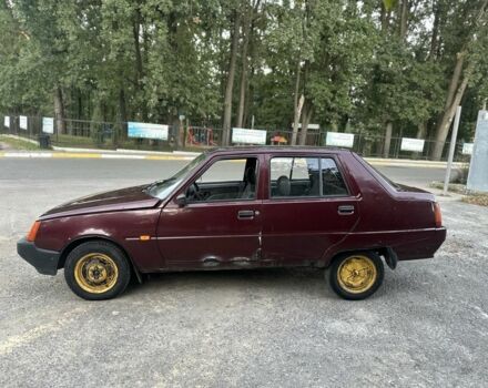 Красный ЗАЗ 1103 Славута, объемом двигателя 1.3 л и пробегом 150 тыс. км за 599 $, фото 4 на Automoto.ua