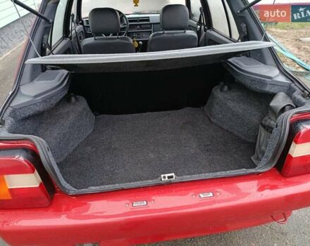 Красный ЗАЗ 1103 Славута, объемом двигателя 1.09 л и пробегом 48 тыс. км за 2350 $, фото 5 на Automoto.ua