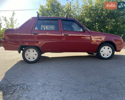 Красный ЗАЗ 1103 Славута, объемом двигателя 1.2 л и пробегом 105 тыс. км за 2350 $, фото 1 на Automoto.ua