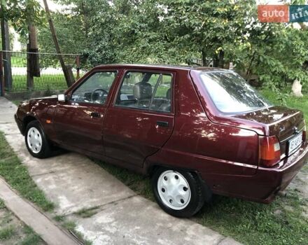 Красный ЗАЗ 1103 Славута, объемом двигателя 0 л и пробегом 105 тыс. км за 1250 $, фото 3 на Automoto.ua