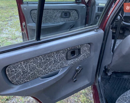 Красный ЗАЗ 1103 Славута, объемом двигателя 1.2 л и пробегом 166 тыс. км за 1350 $, фото 26 на Automoto.ua