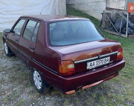 Красный ЗАЗ 1103 Славута, объемом двигателя 1.2 л и пробегом 166 тыс. км за 1350 $, фото 6 на Automoto.ua