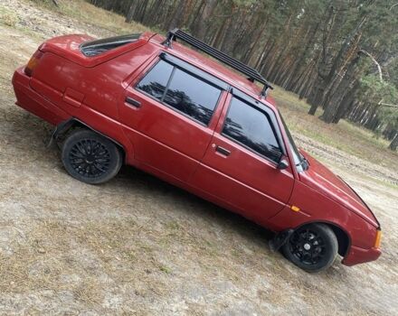 Красный ЗАЗ 1103 Славута, объемом двигателя 1.2 л и пробегом 140 тыс. км за 1200 $, фото 6 на Automoto.ua