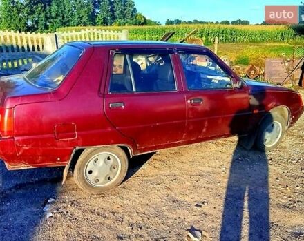 Красный ЗАЗ 1103 Славута, объемом двигателя 1.2 л и пробегом 190 тыс. км за 1250 $, фото 5 на Automoto.ua