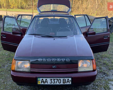 Красный ЗАЗ 1103 Славута, объемом двигателя 1.2 л и пробегом 166 тыс. км за 1350 $, фото 8 на Automoto.ua