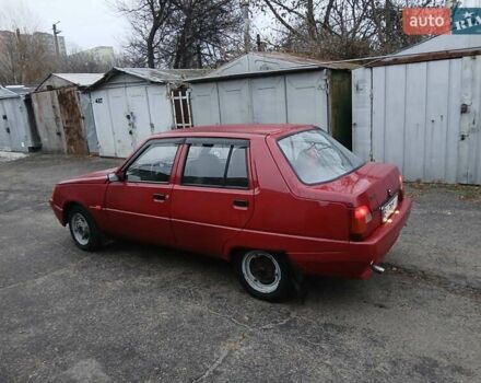 Красный ЗАЗ 1103 Славута, объемом двигателя 1.2 л и пробегом 65 тыс. км за 1800 $, фото 5 на Automoto.ua