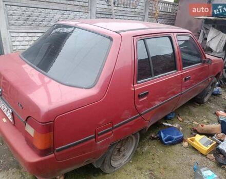 Красный ЗАЗ 1103 Славута, объемом двигателя 1.3 л и пробегом 130 тыс. км за 500 $, фото 1 на Automoto.ua