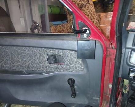 Червоний ЗАЗ 1103 Славута, об'ємом двигуна 1.2 л та пробігом 21 тис. км за 700 $, фото 5 на Automoto.ua