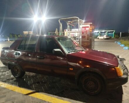 Красный ЗАЗ 1103 Славута, объемом двигателя 1.2 л и пробегом 135 тыс. км за 1000 $, фото 2 на Automoto.ua