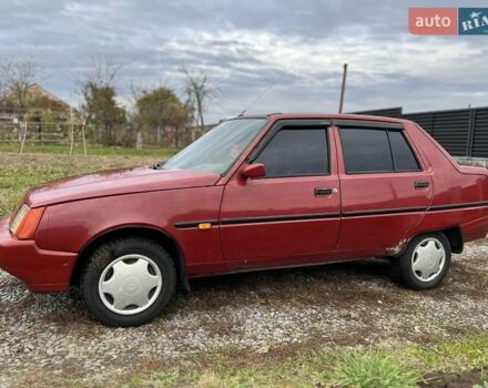 Красный ЗАЗ 1103 Славута, объемом двигателя 1.3 л и пробегом 120 тыс. км за 1300 $, фото 8 на Automoto.ua
