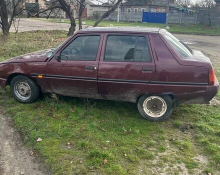 Красный ЗАЗ 1103 Славута, объемом двигателя 1.2 л и пробегом 100 тыс. км за 1250 $, фото 4 на Automoto.ua