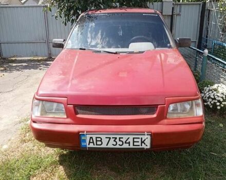 Красный ЗАЗ 1103 Славута, объемом двигателя 1.3 л и пробегом 126 тыс. км за 900 $, фото 4 на Automoto.ua