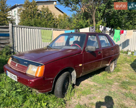 Красный ЗАЗ 1103 Славута, объемом двигателя 1.09 л и пробегом 165 тыс. км за 556 $, фото 1 на Automoto.ua