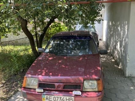 ЗАЗ 1103 Славута 1999 в Каменское - Днепродзержинск на Automoto.ua Красный ЗАЗ 1103 Славута, объемом двигателя 1.1 л и пробегом 3 тыс. км за 544 $, фото 1 на Automoto.ua