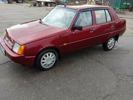 ЗАЗ 1103 Славута 1999 в Умани на Automoto.ua Красный ЗАЗ 1103 Славута, объемом двигателя 1.2 л и пробегом 138 тыс. км за 1100 $, фото 1 на Automoto.ua
