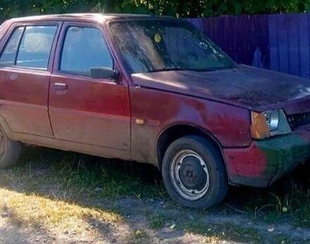 Красный ЗАЗ 1103 Славута, объемом двигателя 1.1 л и пробегом 100 тыс. км за 195 $, фото 1 на Automoto.ua