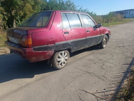 Червоний ЗАЗ 1103 Славута, об'ємом двигуна 1.1 л та пробігом 150 тис. км за 413 $, фото 1 на Automoto.ua