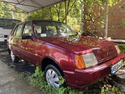 ЗАЗ 1103 Славута 2000 в Виннице на Automoto.ua Красный ЗАЗ 1103 Славута, объемом двигателя 1.2 л и пробегом 80 тыс. км за 1200 $, фото 1 на Automoto.ua