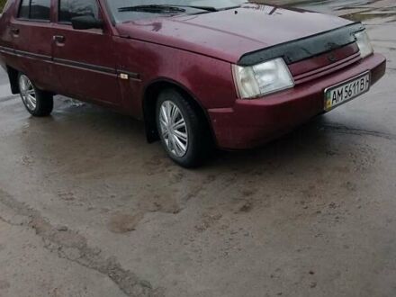 ЗАЗ 1103 Славута 2001 в Черняхове на Automoto.ua Красный ЗАЗ 1103 Славута, объемом двигателя 1.2 л и пробегом 176 тыс. км за 800 $, фото 1 на Automoto.ua