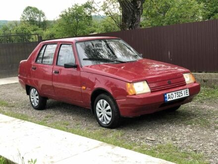 ЗАЗ 1103 Славута 2002 в Тячеве на Automoto.ua Красный ЗАЗ 1103 Славута, объемом двигателя 1.2 л и пробегом 65 тыс. км за 650 $, фото 1 на Automoto.ua