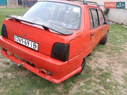 ЗАЗ 1103 Славута 2002 у Богородчанах на Automoto.ua Червоний ЗАЗ 1103 Славута, об'ємом двигуна 0 л та пробігом 90 тис. км за 800 $, фото 1 на Automoto.ua