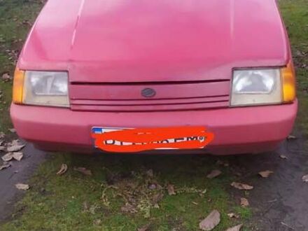 ЗАЗ 1103 Славута 2002 у Семенівка на Automoto.ua Червоний ЗАЗ 1103 Славута, об'ємом двигуна 1.2 л та пробігом 307 тис. км за 900 $, фото 1 на Automoto.ua