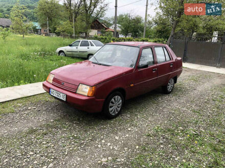 Красный ЗАЗ 1103 Славута, объемом двигателя 1.2 л и пробегом 65 тыс. км за 650 $, фото 1 на Automoto.ua