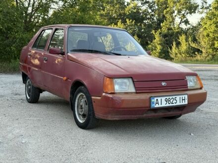 ЗАЗ 1103 Славута 2002 в Тараще на Automoto.ua Красный ЗАЗ 1103 Славута, объемом двигателя 1.2 л и пробегом 1 тыс. км за 469 $, фото 1 на Automoto.ua