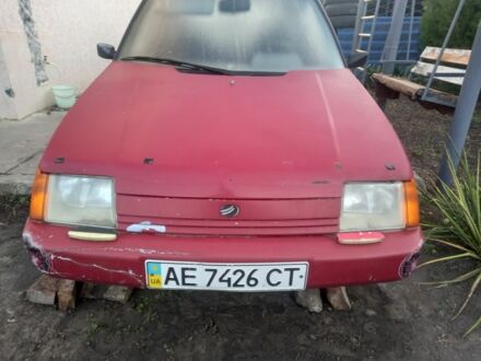 ЗАЗ 1103 Славута 2002 в Синельниковом на Automoto.ua Красный ЗАЗ 1103 Славута, объемом двигателя 1.2 л и пробегом 70 тыс. км за 528 $, фото 1 на Automoto.ua