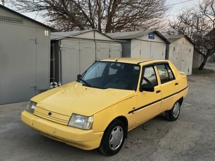 ЗАЗ 1103 Славута 2002 в Днепре (Днепропетровске) на Automoto.ua Красный ЗАЗ 1103 Славута, объемом двигателя 1.2 л и пробегом 93 тыс. км за 1500 $, фото 1 на Automoto.ua