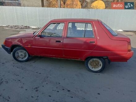 ЗАЗ 1103 Славута 2003 у Богуславе на Automoto.ua Червоний ЗАЗ 1103 Славута, об'ємом двигуна 1.2 л та пробігом 90 тис. км за 800 $, фото 1 на Automoto.ua
