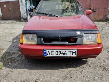 ЗАЗ 1103 Славута 2003 в Кривом Роге на Automoto.ua Красный ЗАЗ 1103 Славута, объемом двигателя 1.2 л и пробегом 120 тыс. км за 850 $, фото 1 на Automoto.ua