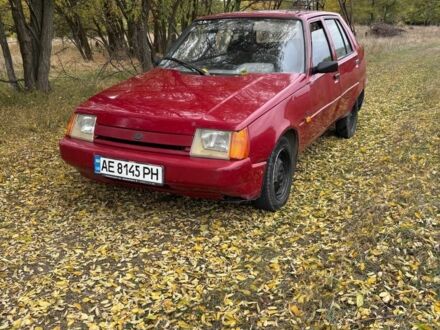 ЗАЗ 1103 Славута 2003 в Днепре (Днепропетровске) на Automoto.ua Красный ЗАЗ 1103 Славута, объемом двигателя 1.2 л и пробегом 1 тыс. км за 604 $, фото 1 на Automoto.ua