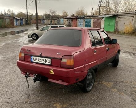 ЗАЗ 1103 Славута 2003 в Запорожье на Automoto.ua Красный ЗАЗ 1103 Славута, объемом двигателя 1.2 л и пробегом 3 тыс. км за 550 $, фото 1 на Automoto.ua