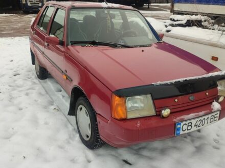 Красный ЗАЗ 1103 Славута, объемом двигателя 1.3 л и пробегом 130 тыс. км за 950 $, фото 1 на Automoto.ua