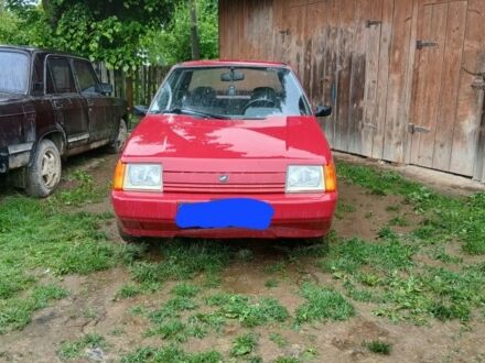ЗАЗ 1103 Славута 2003 у Вижнице на Automoto.ua Червоний ЗАЗ 1103 Славута, об'ємом двигуна 0 л та пробігом 118 тис. км за 1100 $, фото 1 на Automoto.ua
