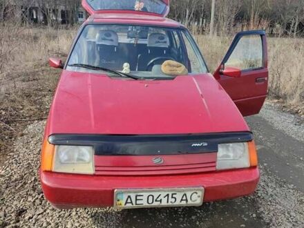 ЗАЗ 1103 Славута 2003 у Пятихатках на Automoto.ua Червоний ЗАЗ 1103 Славута, об'ємом двигуна 1.2 л та пробігом 102 тис. км за 1200 $, фото 1 на Automoto.ua