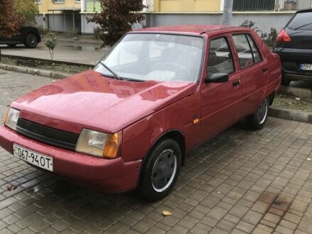 Красный ЗАЗ 1103 Славута, объемом двигателя 1.2 л и пробегом 150 тыс. км за 699 $, фото 1 на Automoto.ua