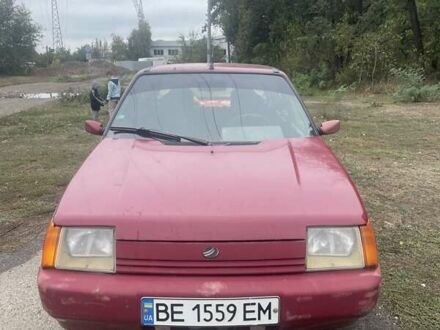 ЗАЗ 1103 Славута 2003 у Миколаєві на Automoto.ua Червоний ЗАЗ 1103 Славута, об'ємом двигуна 1.2 л та пробігом 230 тис. км за 1000 $, фото 1 на Automoto.ua