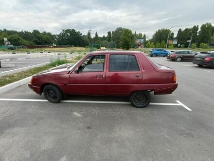 ЗАЗ 1103 Славута 2004 в Чернигове на Automoto.ua Красный ЗАЗ 1103 Славута, объемом двигателя 1.2 л и пробегом 107 тыс. км за 850 $, фото 1 на Automoto.ua