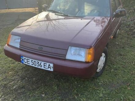 ЗАЗ 1103 Славута 2004 у Чернівцях на Automoto.ua Червоний ЗАЗ 1103 Славута, об'ємом двигуна 1.2 л та пробігом 230 тис. км за 950 $, фото 1 на Automoto.ua