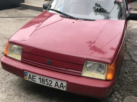 ЗАЗ 1103 Славута 2004 в Каменское - Днепродзержинск на Automoto.ua Красный ЗАЗ 1103 Славута, объемом двигателя 1.2 л и пробегом 3 тыс. км за 980 $, фото 1 на Automoto.ua