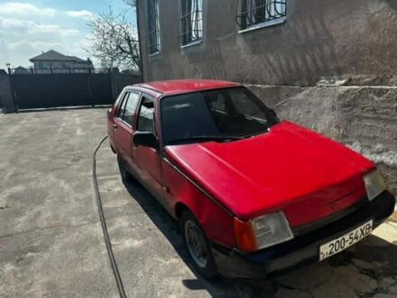 ЗАЗ 1103 Славута 2004 в Днепре (Днепропетровске) на Automoto.ua Красный ЗАЗ 1103 Славута, объемом двигателя 1.3 л и пробегом 150 тыс. км за 411 $, фото 1 на Automoto.ua