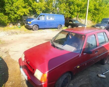 Красный ЗАЗ 1103 Славута, объемом двигателя 1.2 л и пробегом 214 тыс. км за 800 $, фото 1 на Automoto.ua
