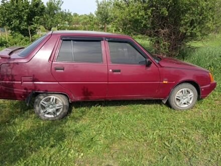 ЗАЗ 1103 Славута 2004 у Павлограде на Automoto.ua Червоний ЗАЗ 1103 Славута, об'ємом двигуна 1.2 л та пробігом 136 тис. км за 1500 $, фото 1 на Automoto.ua
